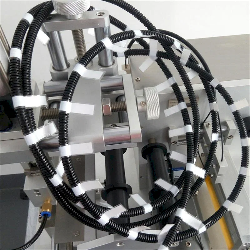  Selvklæbende mærkningsmaskine, Labelfoldemaskine 