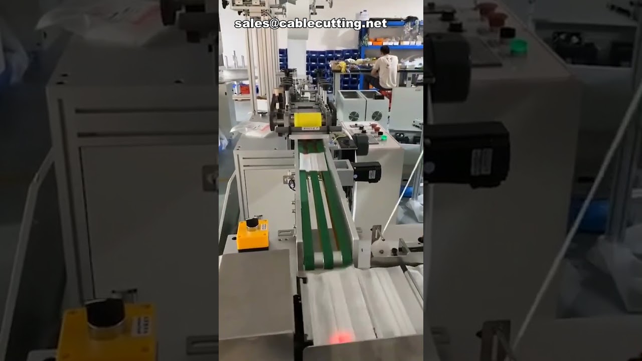 Fuldautomatisk produktionslinje til engangsflade masker med to-træk teknologi