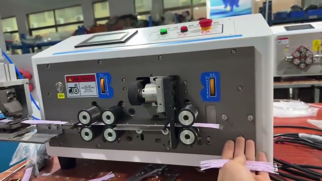 Fully Automatic 6-Wheel Wire Stripping Machine with Cutting and Splitting Function
