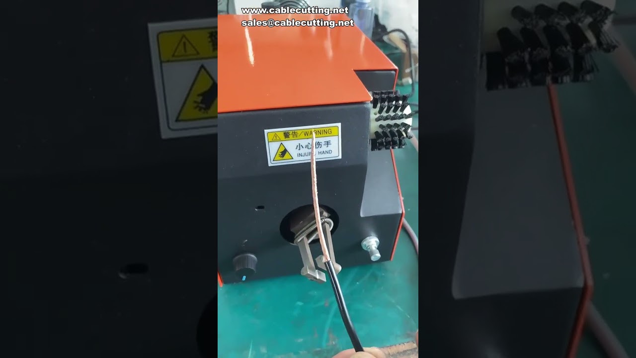 Chuck Expansion and Twisting Machine for Ground Wire and Shielded Wire Processing