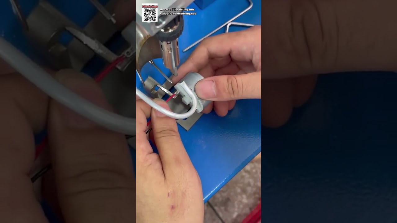 Semi-automatisk trådlodningsmaskine — præcis PCB-behandling